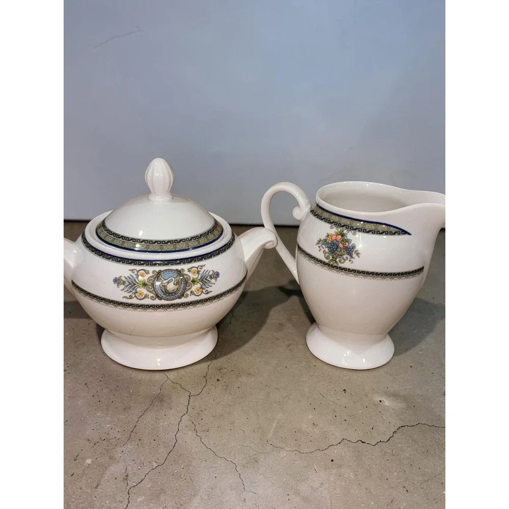 Mikasa Ultima Victorian Crest HK305 Sugar Bowl with Lid and Creamer Set